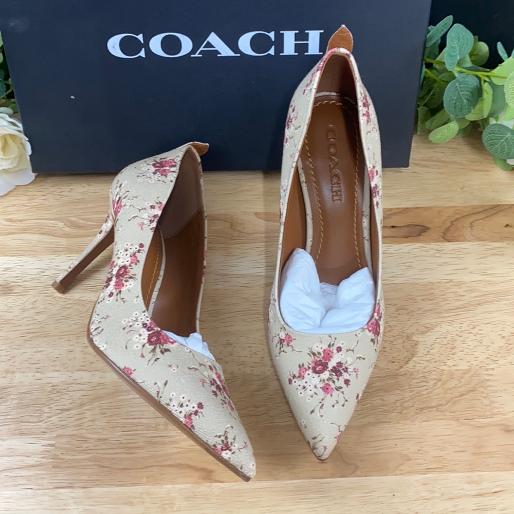 Coach Waverly Floral Canvas Pump, 8.5M